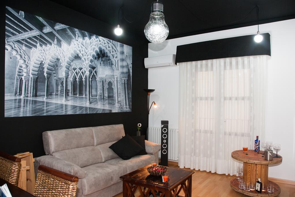 Apartament Lucero Dos Catedrales Saragossa Zewnętrze zdjęcie